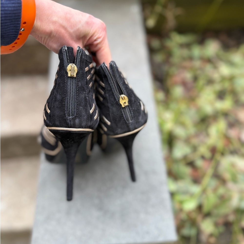 Stunning authentic suede black strappy Christian Dior stiletto shoes EUC - Picture 6 of 10